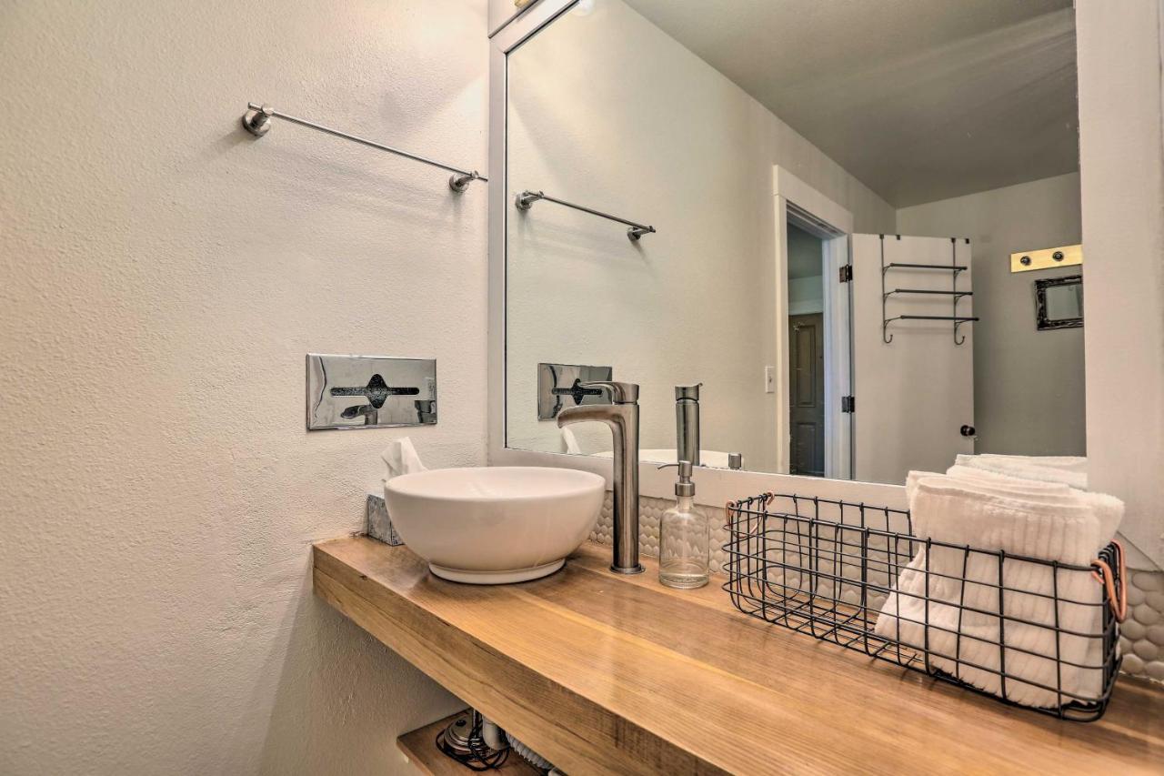 Resort Condo Retreat About 6 Mi To Downtown Bend! Ngoại thất bức ảnh